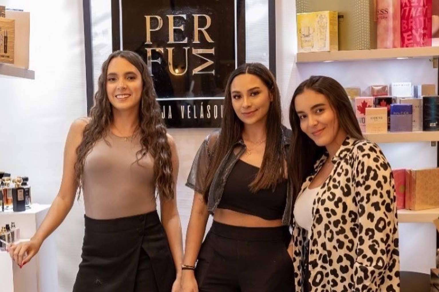 PERFUM by Aleja Velásquez y la historia detrás de esta marca de perfumes