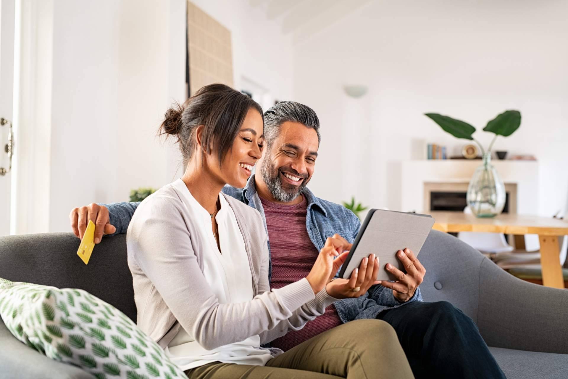 ¿Cómo se publican anuncios gratis en Colombia?, de la mano de buscodesdecasa.com