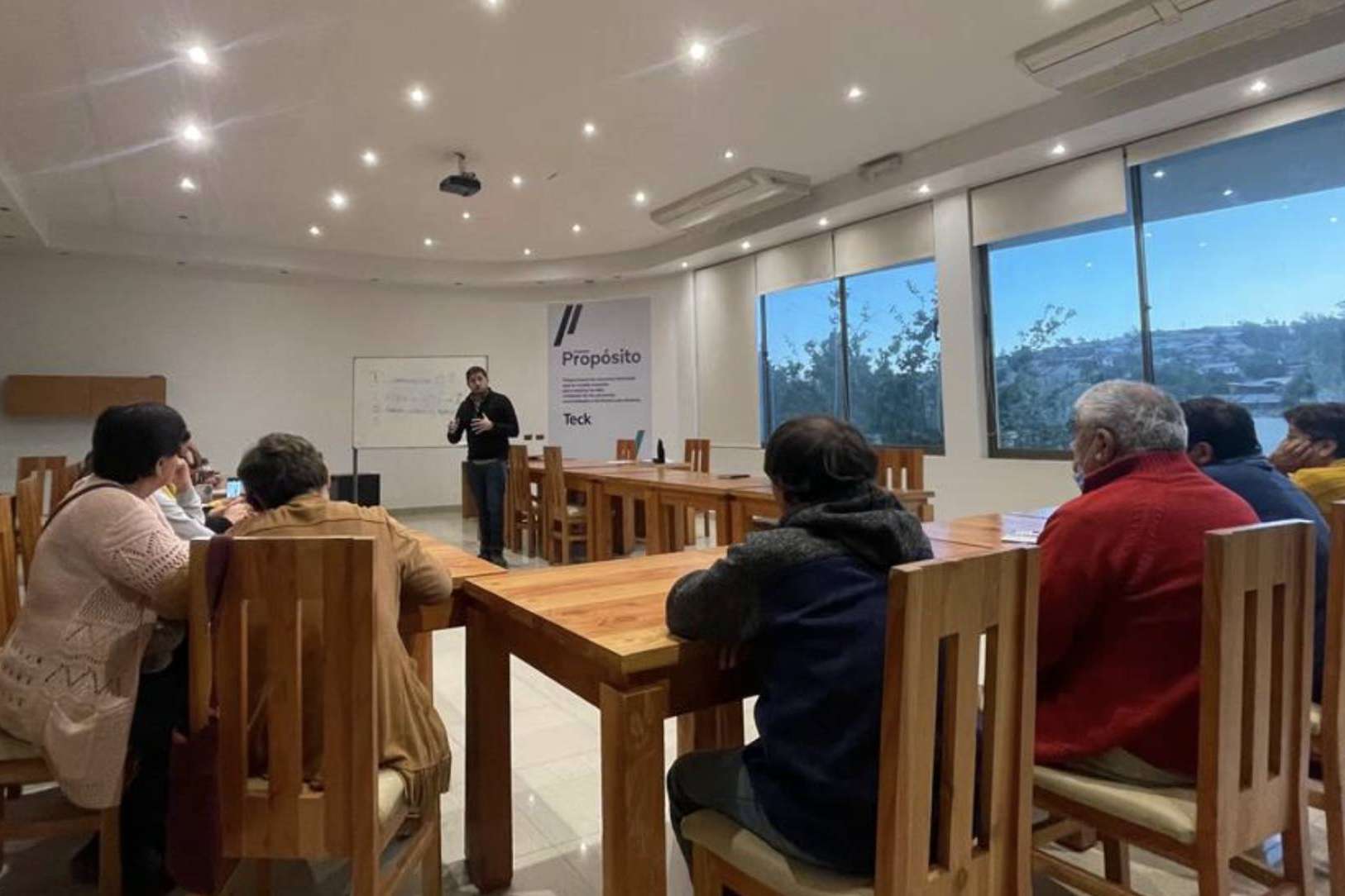 Cómo obtener la licencia social para operar en proyectos energéticos junto a Socionaut