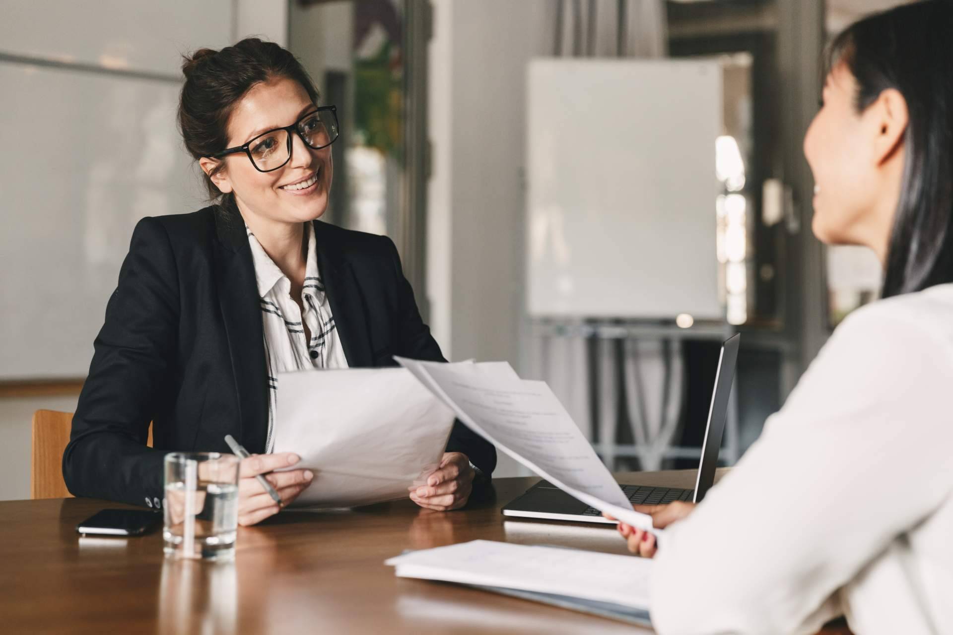 El informe para entrevistas por competencias de Hirint optimiza la evaluación de candidatos