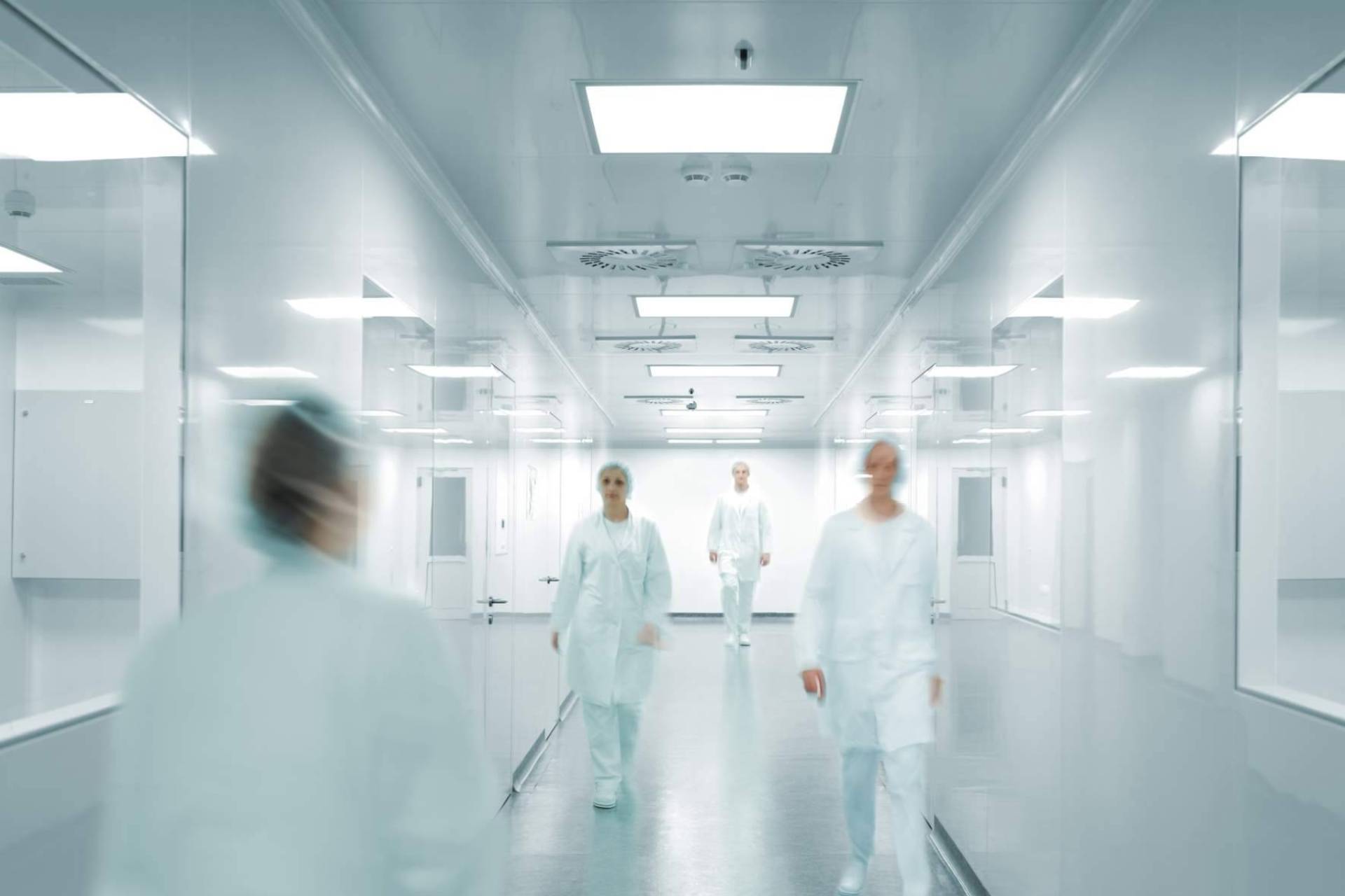 Dr. César Martínez Correa; Excelencia médica en instalaciones de primer nivel