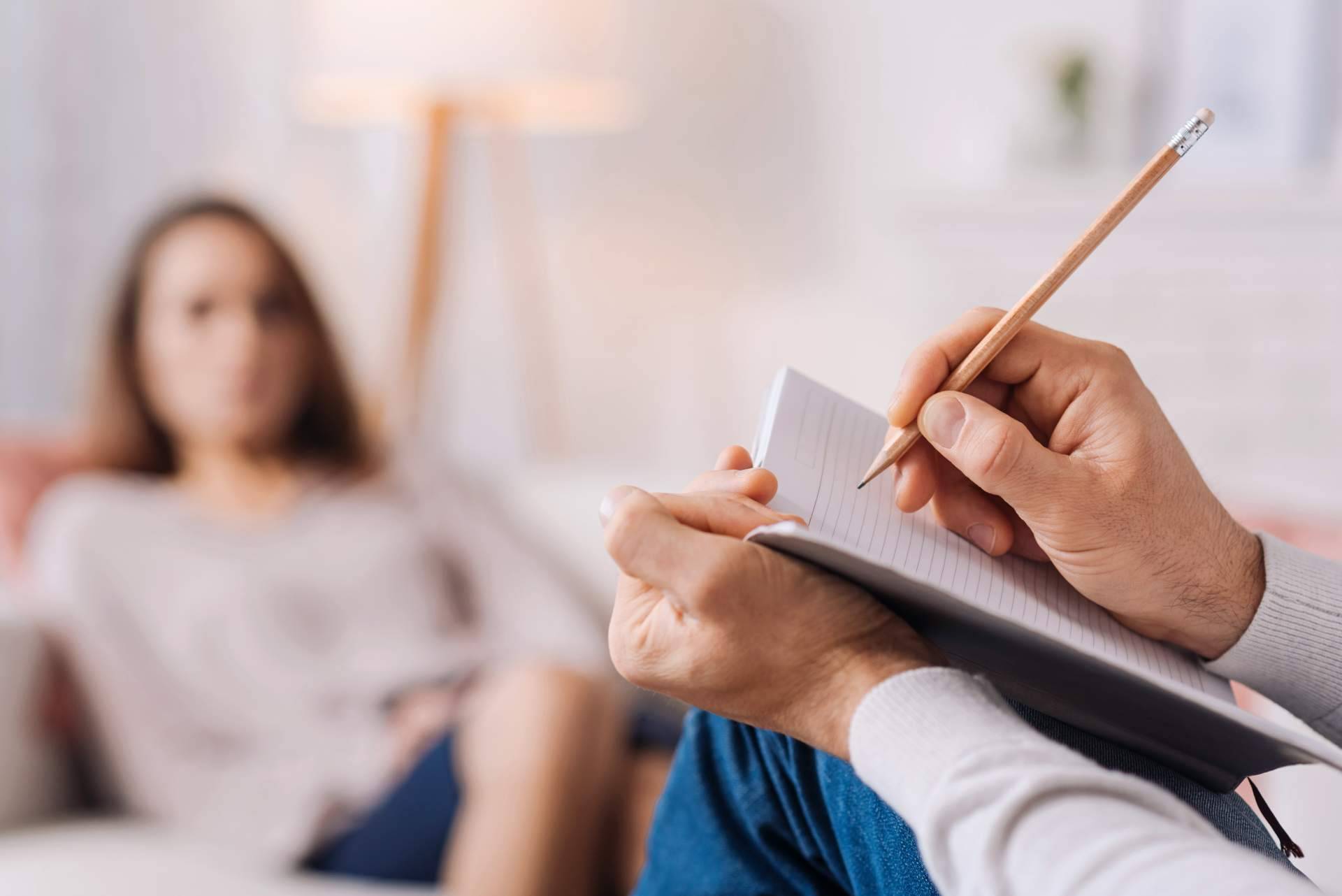Terapia online vs presencial; ¿qué cambia en la relación entre terapeuta y paciente?